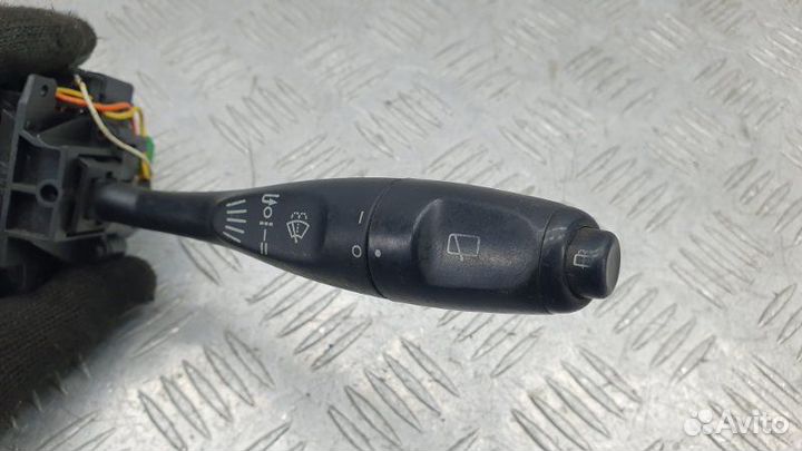 Переключатель стеклоочистителей Mitsubishi Carisma