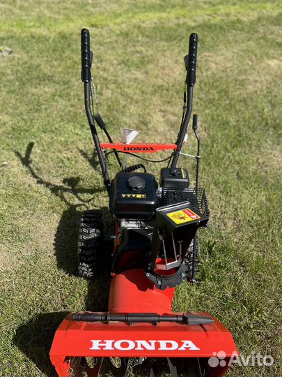 Снегоуборщик самоходный honda HSS 569 9LS