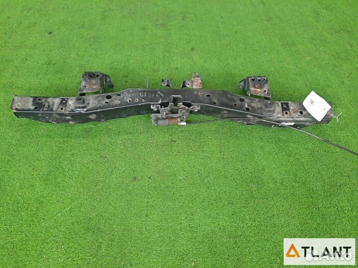 Планка телевизора toyota prius