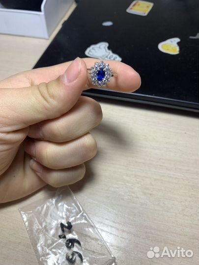 Серебряное кольцо