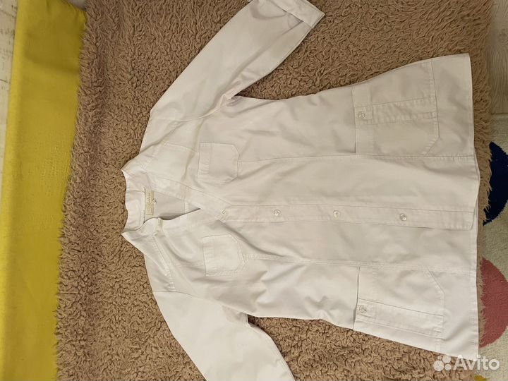 Медецинский халат и медицинская куртка