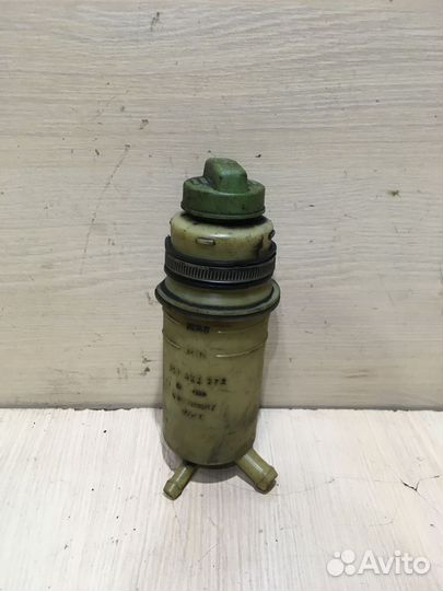 Бачок гидроусилителя VW Passat B4