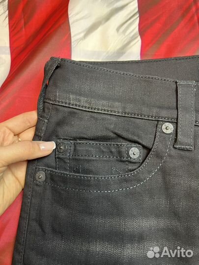 Джинсы true religion