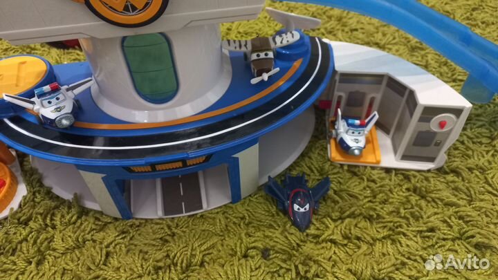 Супер крылья и база