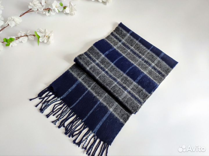 Шерстяной шарф синий клетчатый