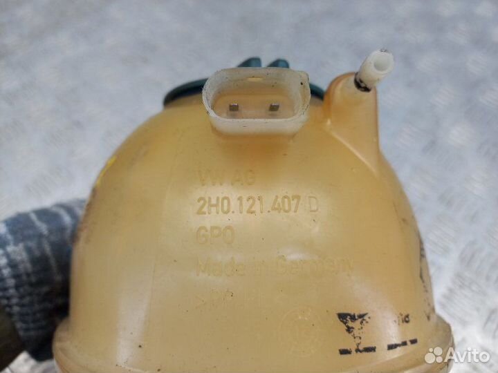 Бачок расширительный Volkswagen Amarok 2.0 CNE 180