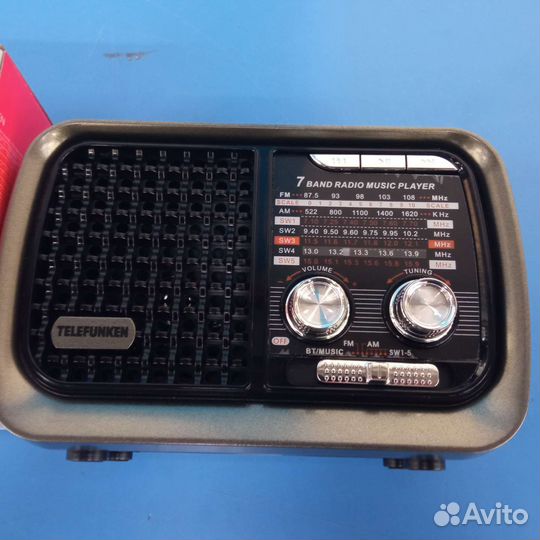 Радиоприемник Telefunken на солнечных батареях