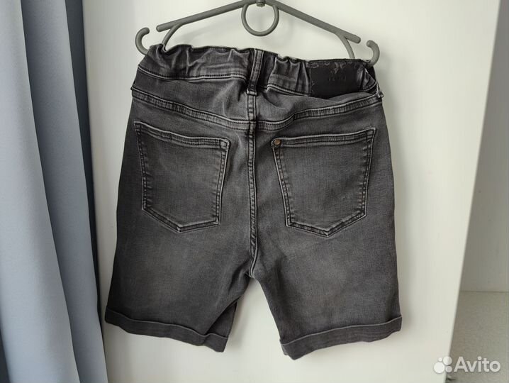Шорты джинсовые H&M для мальчика размер 146