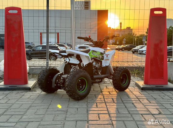 Квадроцикл детский Motax Gekkon 90 бело-зелёный