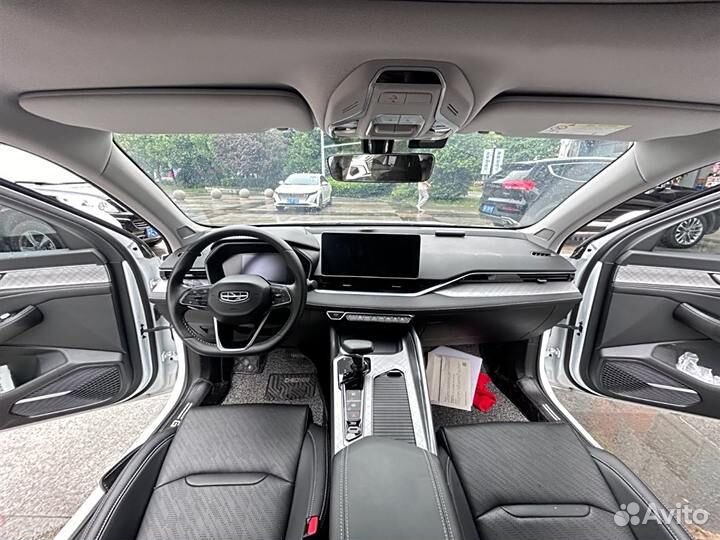 Geely Preface 2.0 AMT, 2021, 25 000 км