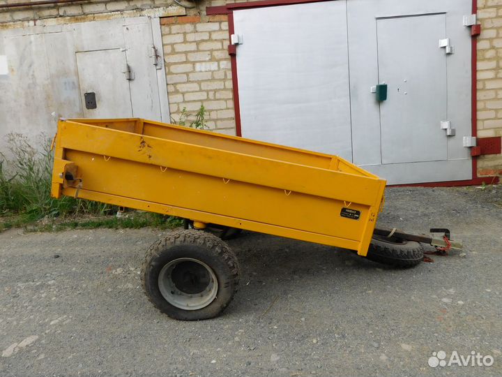 Новый прицеп 8122 Пчелка