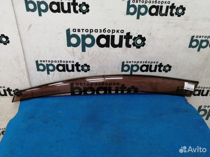 Ветровик передней левой двери Nissan Murano Z51