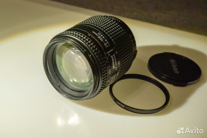 Nikon AF Nikkor 28-105mm 1:3.5-4.5D