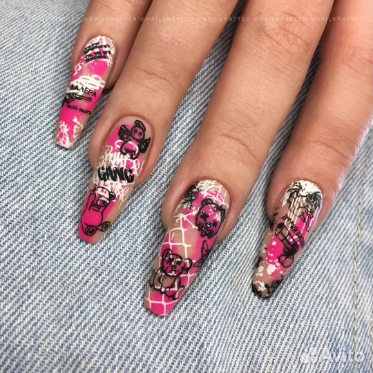 Наращивание и коррекция ногтей