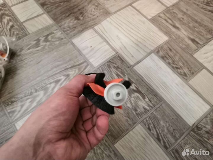 Комплектующие на робот пылесос xiaomi