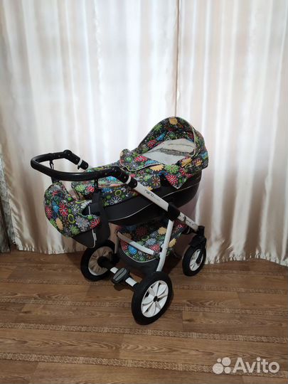 Детская коляска для девочки