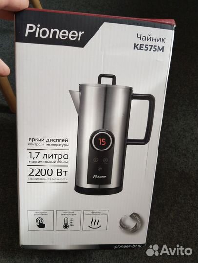 Чайник Pioneer KE575M 1,7л