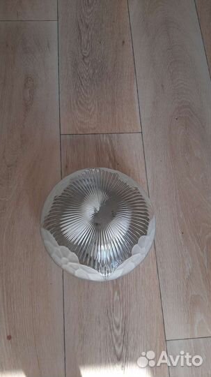 Светильник потолочный