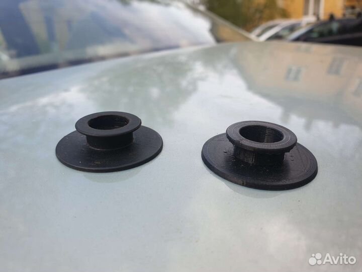 Клипсы коврика Renault