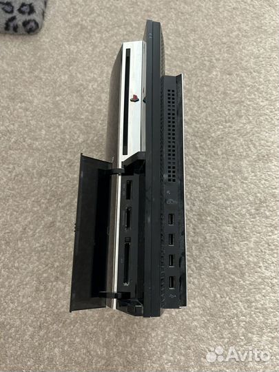 Ps 3 с обратной совместимостю ps2,ps1 на ребол