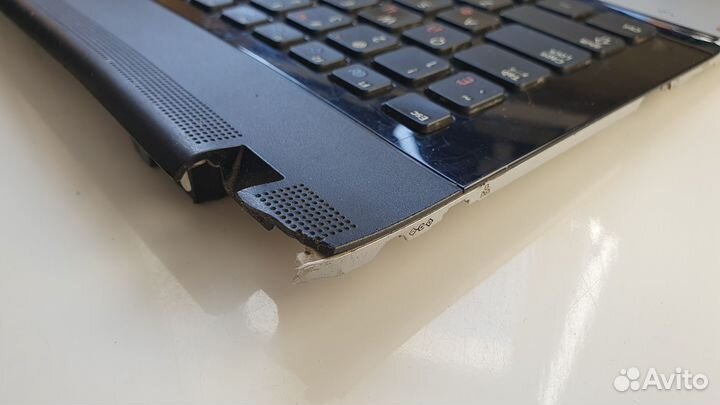 Б/у топкейс + клавиатура для Samsung np300e4a