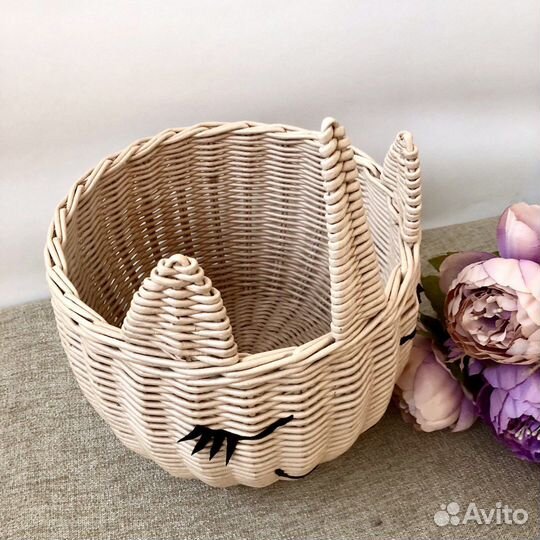 Корзина плетеная