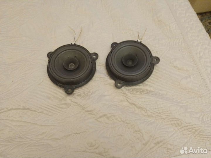 Динамики 13 см renault веста с новой машины штат