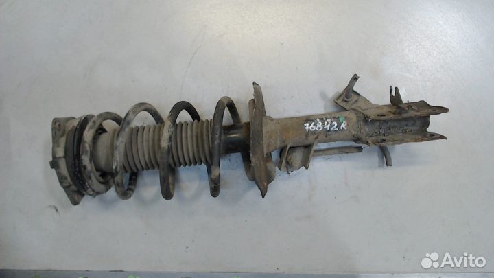 Амортизатор подвески Nissan Qashqai, 2006