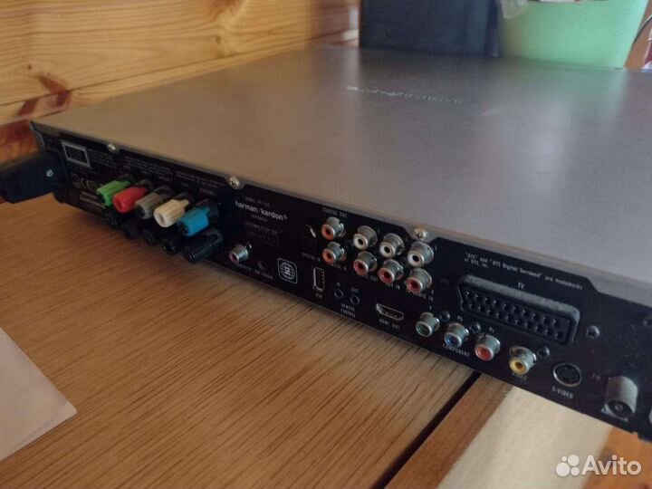 Усилитель Harman Kardon HS 500