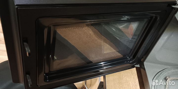 Микроволновая печь LG с грилем