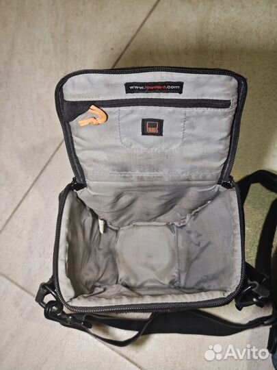 Сумка д фотоаппарата lowepro Toploader Zoom 50 AW