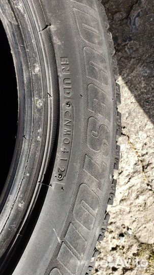 Bridgestone Ice Cruiser 7000 215/55 R16