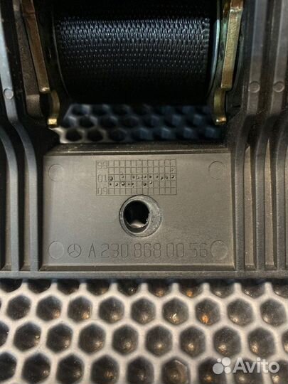 Ремень безопасности правый Mercedes-Benz Sl500