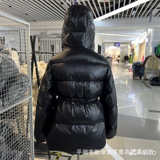 Пуховик женский зима - новый