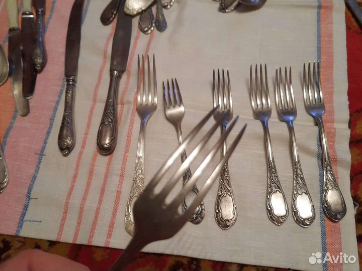 Вилки десертные 