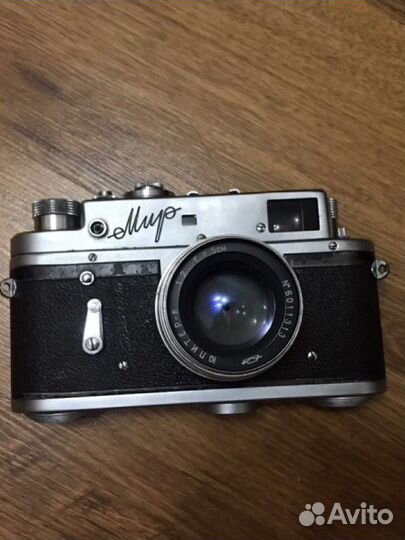 Коллекционная модель фотоаппарата «Мир»