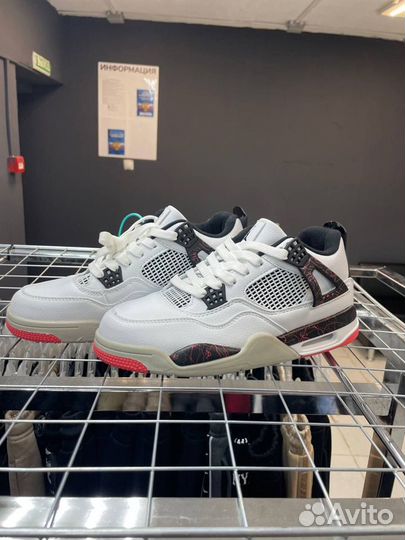 Кроссовки Nike Air Jordan 4