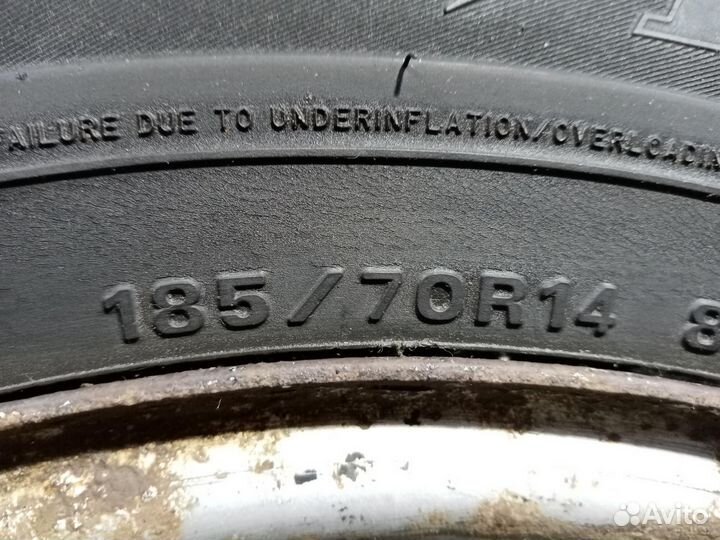 Dunlop SP Winter Ice 01 185/70 R14