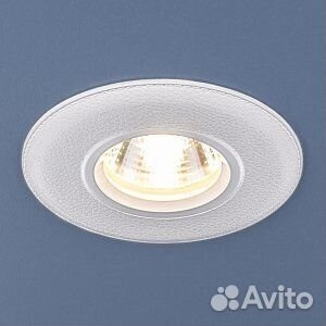 Светильник встраиваемый