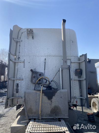 Freightliner Columbia, 2003