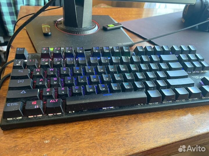 Клавиатура qumo (Механическая)