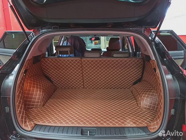 Автомобильные коврики из экокожи 5d