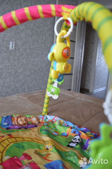 Развивающий коврик для самых маленьких