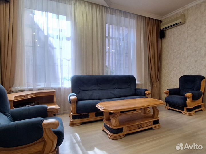 Мебельный гарнитур