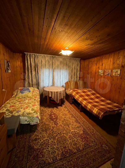 Дом 30 м² на участке 5 сот.