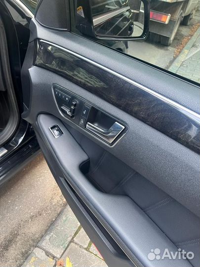 Mercedes-Benz E-класс 3.5 AT, 2010, 300 000 км