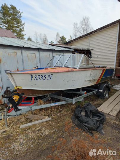Лодка Прогресс 2М с моторами и прицепом