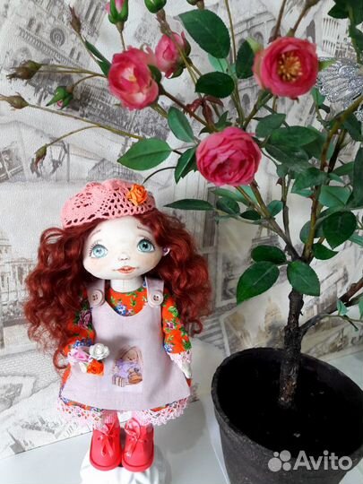 Кукла интерьерная