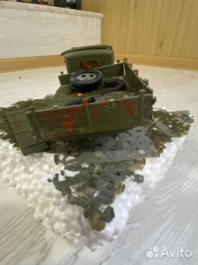 Моделька ручной работы