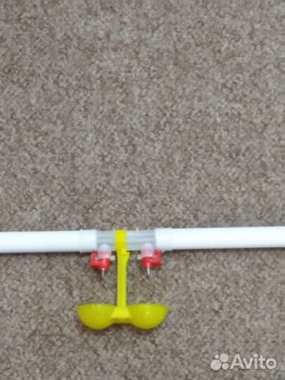 Ниппельные поилки для курей и перепелов